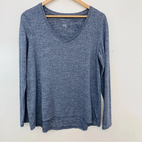 American Eagle Top Woman Large Soft Sexy‎ Blue Plush Long Sleeve V Neck Classic - Picture 1 of 9